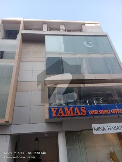use space for rent glass elevation at big Bukhari commercial with 3 washroom along with kichin 2nd floor with lift