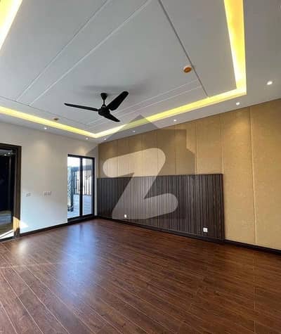 BRAND NEW HOUSE EXCELLENT LOCATION VIP STREET NEAR BY ROAD FB AREA BLOCK 10