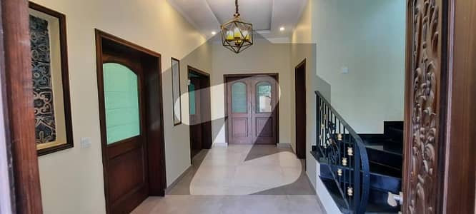 1 Kanal Upper Portion For Rent In Golf View Residencia Phase 1 Lahore