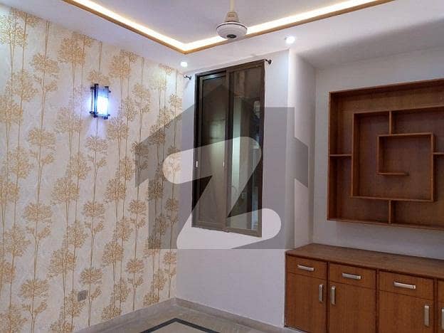 10 MARLA BRAND NEW UPPER PORTION FOR RENT IN OVERSEAS A BLOCK BAHRIA TOWN LAHORE