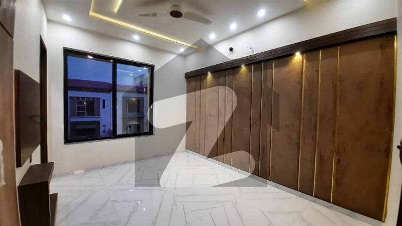 10 Marla Upper Portion for rent At Very ideal Location In Bahria Town Lahore