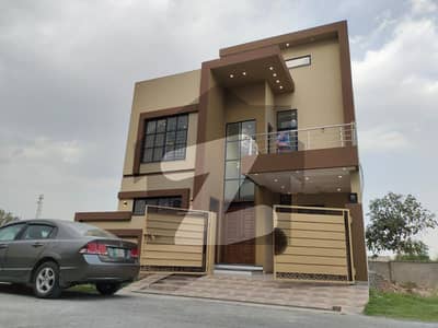 8 Marla Modern Brand New House For Sale In Block M1 Lake City Lahore