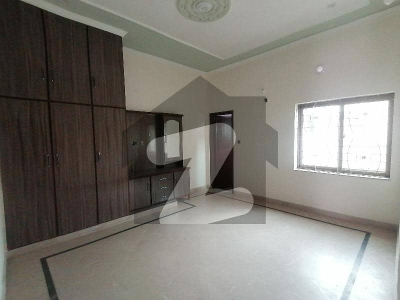 10 Marla House For sale In Allama Iqbal Town