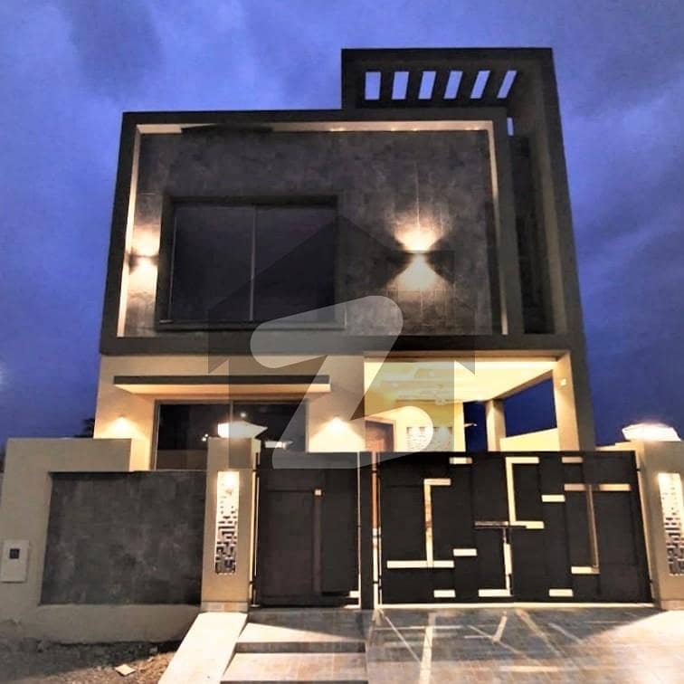 5 Marla Modern Design Luxury House Available For Rent in DHA 9 Town