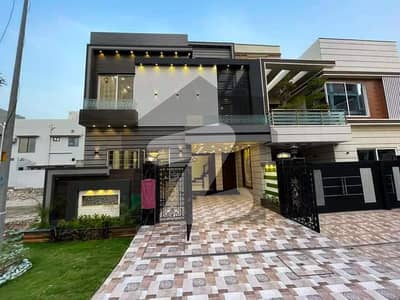 5 Marla architecture designer house available for sale hot location