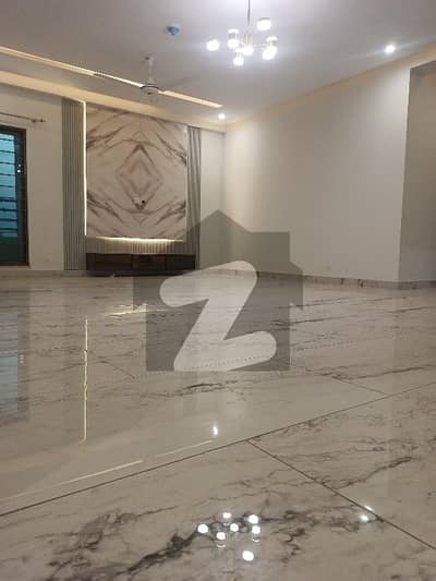 10 Marla Apartment For Sale In Askari 11 Lahore