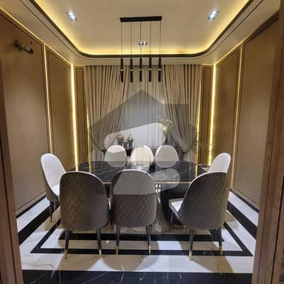 ڈی ایچ اے فیز 5 ڈی ایچ اے ڈیفینس,کراچی میں 5 کمروں کا 1 کنال مکان 14.0 کروڑ میں برائے فروخت۔