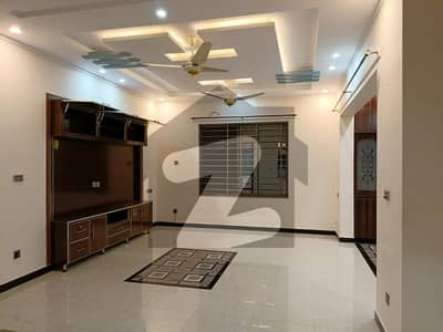 Luxury Ground Portion for Rent, Brand New House for Rent in Soan Garden