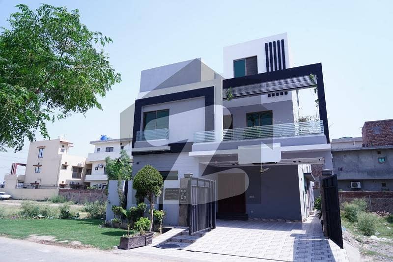 Luxurious Brand New House For Sale in Lda Avenue Lahore