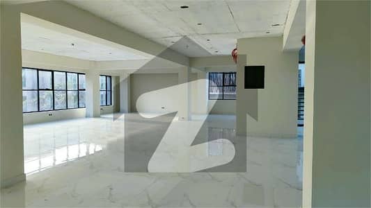 G-7 4,000 Sqft BRAND NEW OFFICE With Open FRONT AND BACK PARKING SPACE Available