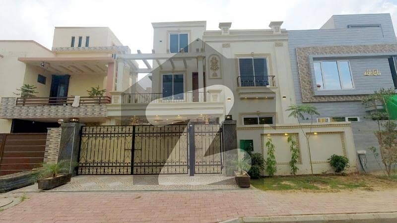BRAND NEW 10 MARLA HOUSE CENTRAL DISTRICT PHASE 1, BAHRIA ORCHARD
