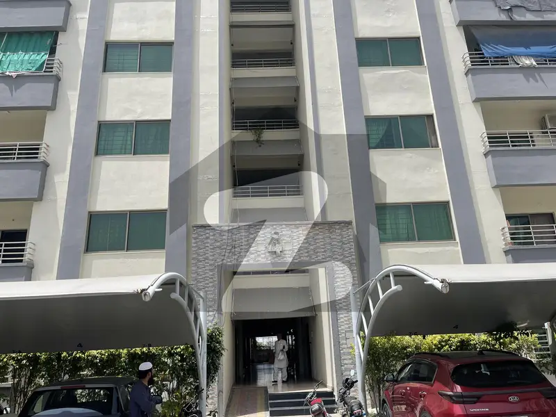 12 Marla 4 Bedroom Apartment Available For Best Location In Askari 11 Lahore