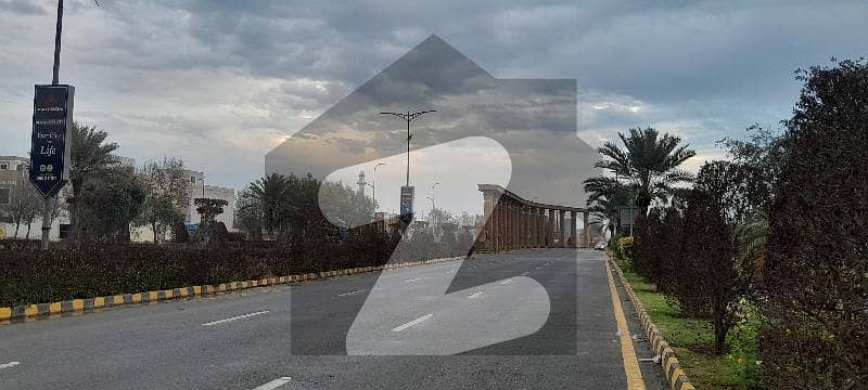 10 Marla Best Location Plot For Sale In New Lahore City