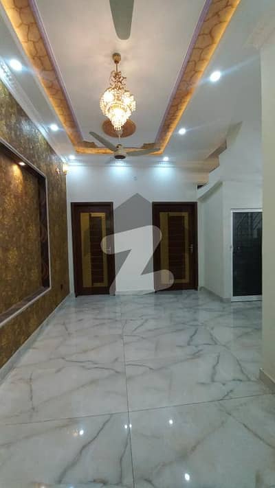 وائٹل ہومز ہاؤسنگ سکیم لاہور میں 3 کمروں کا 3 مرلہ مکان 1.19 کروڑ میں برائے فروخت۔