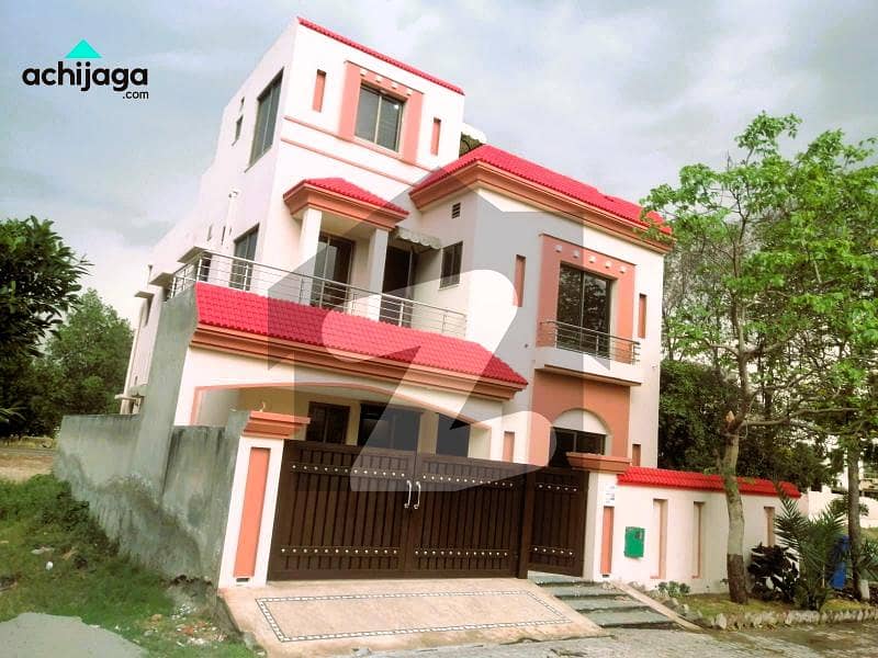 10 Marla House for Sale in Sector E Bahria Town Lahore