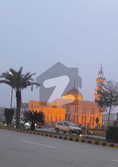 Royal Avenue Park View City Lahore 10 Marla Plots On Easy Installments.