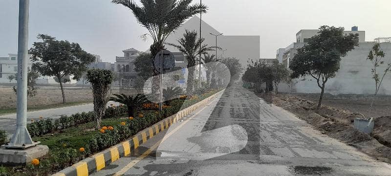پارک ویو سٹی ۔ پلاٹینم بلاک پارک ویو سٹی,لاہور میں 5 مرلہ رہائشی پلاٹ 47.0 لاکھ میں برائے فروخت۔