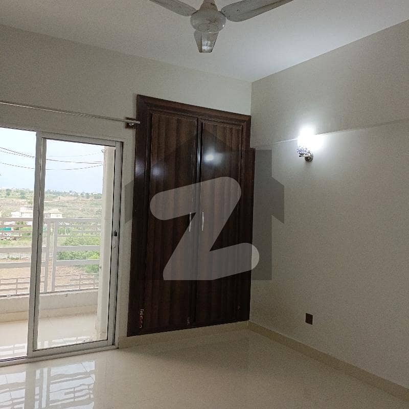2 Bed Apartment Available For Rent In Gulbarg Greens Diamond Mall Islamabad