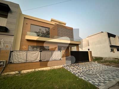 9 Marla house for sale in banker's avenue cooperative housing society main bedian road lahore