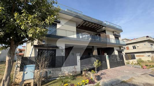 گلبرگ ریزیڈنشیا گلبرگ,اسلام آباد میں 5 کمروں کا 7 مرلہ مکان 4.5 کروڑ میں برائے فروخت۔
