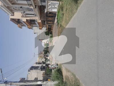 ایل ڈی اے ایوینیو ۔ بلاک جے ایل ڈی اے ایوینیو,لاہور میں 10 مرلہ رہائشی پلاٹ 1.2 کروڑ میں برائے فروخت۔