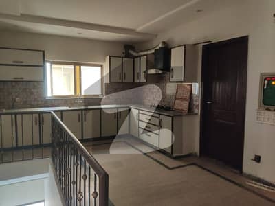 2 Bed 10 Marla upper portion available for rent