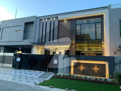 10 Marla Brand New super luxury Modern house for sale in tariq Garden