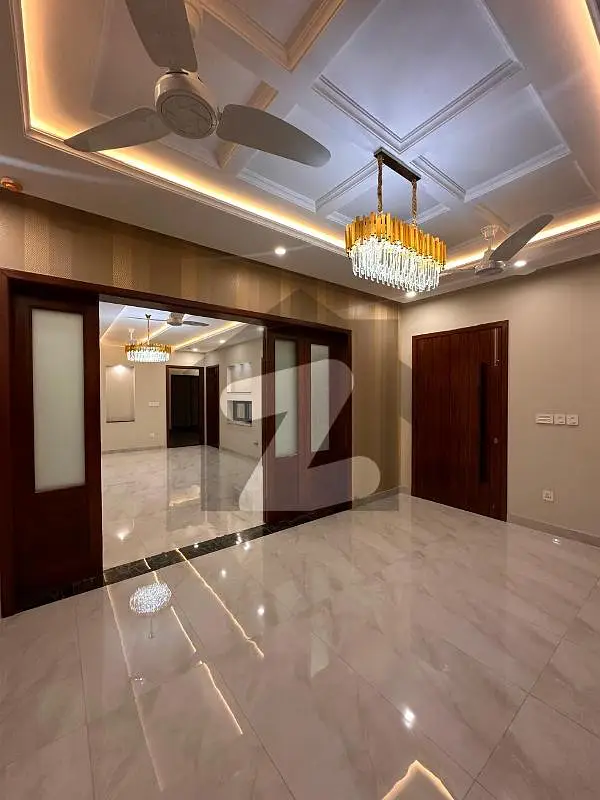 10 Marla House For Sale In DHA RAHBAR Block-B