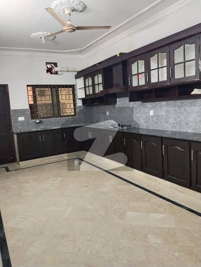 Old House For sale in F 6 size 1493 SQ Yards Main School Road Beautiful location