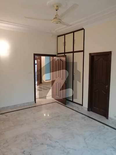 triple story 7 Mala 7 bedroom attached washroom and family hostel guest house office Hospital demand 170000