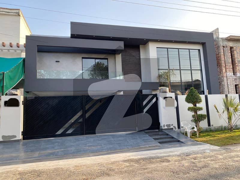 1 kanal brand new utra Modern Design Double Hight lobby House for sale in Valencia Town