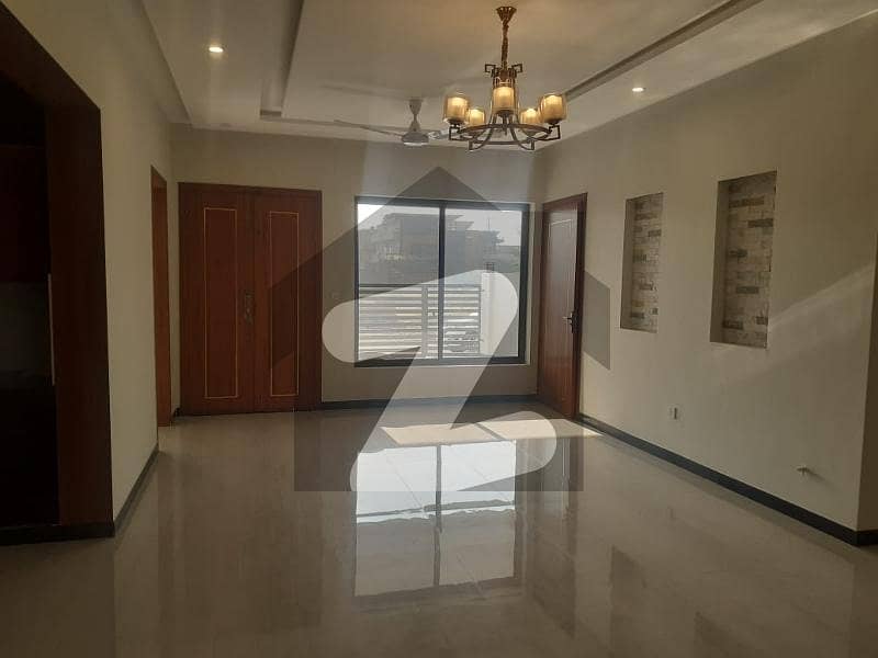 Independent 3 Bedrooms Portion With Garden In D-12 For Rent