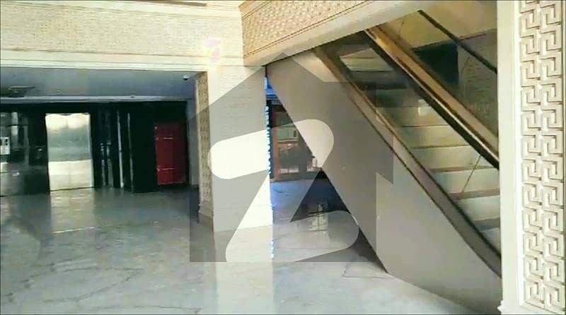 Office, GYM, etc 15,000 Sqft Floor with Lifts, Parking best location in F11 Markaz