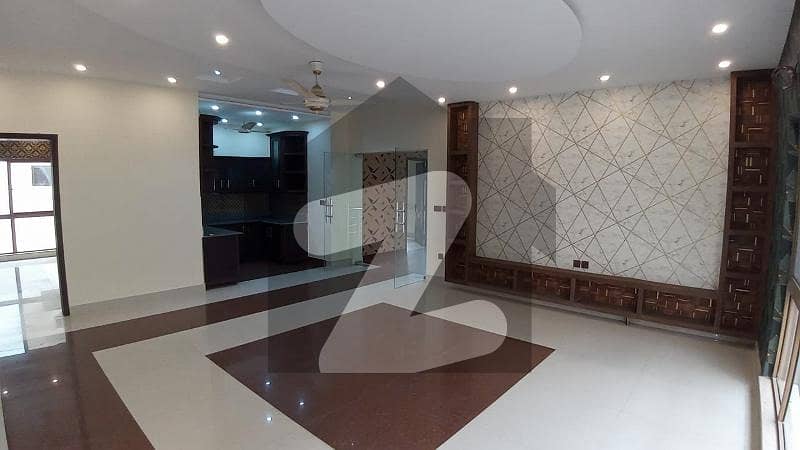 1 Kanal Used House Just Like New For Sale In Jasmin Block Bahria Town Lahore