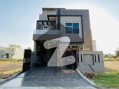 New Luxury House 5 Marla In FF Block Prime Location Available For Sale In Citi Housing Society