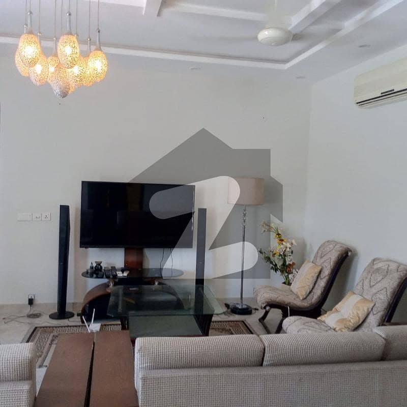 10 Marla Lower Portion For Rent In DHA Phase 8 Ex Air Avenue