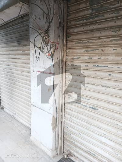 250 SHOP WITH BATHROOM AVAILABLE ON RENT
