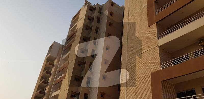 نیوی ہاؤسنگ سکیم کارساز کراچی میں 5 کمروں کا 16 مرلہ فلیٹ 9.25 کروڑ میں برائے فروخت۔