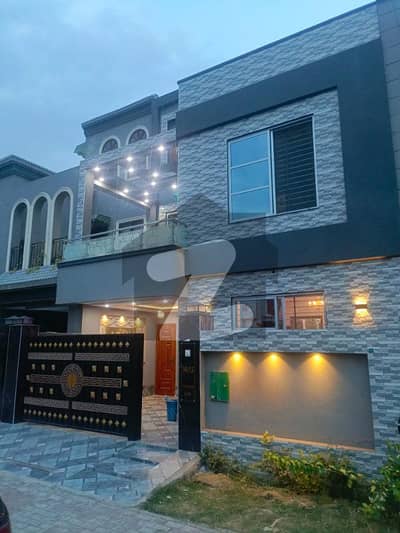 5 Marla House For Rent In Jinnah Block Bahria Town Lahore