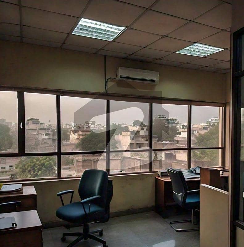 850 Sq Ft Office For Sale On Installments Gulberg Lahore