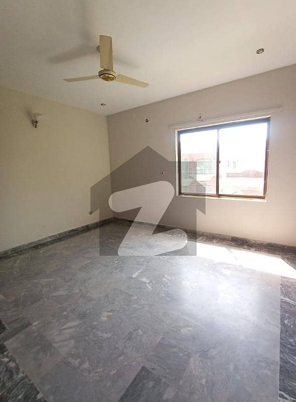 1 Kanal Vitra Modern Design Upper Portion Available For Rent in DHA Phase 1 Block P