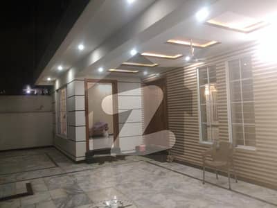 میڈیا ٹاؤن راولپنڈی میں 6 کمروں کا 12 مرلہ مکان 4.75 کروڑ میں برائے فروخت۔