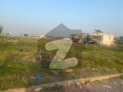 7 Marla Develop Possession Best Location 645 Series Plot For Sale In Best Price