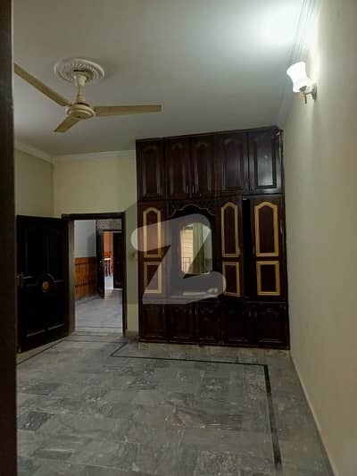 گرین ایونیو اسلام آباد میں 4 کمروں کا 8 مرلہ مکان 91.0 ہزار میں کرایہ پر دستیاب ہے۔