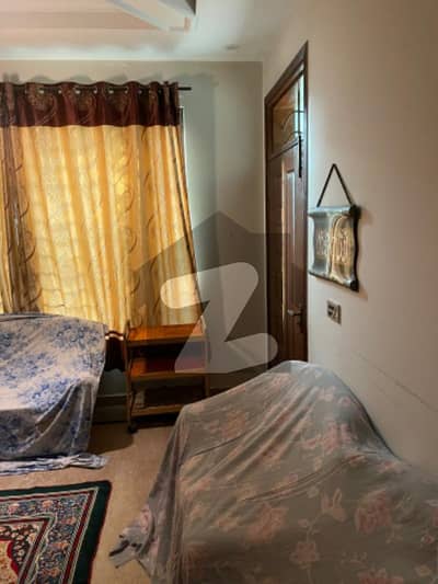 غوری ٹاؤن فیز 1 غوری ٹاؤن,اسلام آباد میں 2 کمروں کا 7 مرلہ بالائی پورشن 26.0 ہزار میں کرایہ پر دستیاب ہے۔
