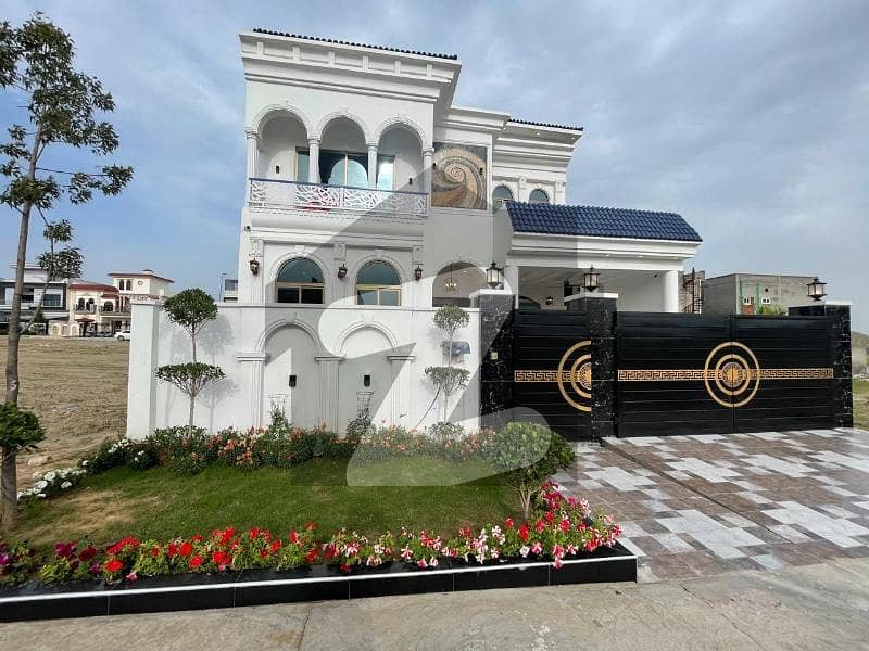 10 Marla Brand New Spanish + Modern Design House For Sale In Citi