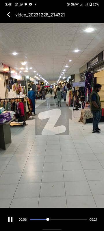 گوہر کمپلیکس لیاقت ایوینیو,کراچی میں 1 مرلہ دکان 1.75 کروڑ میں برائے فروخت۔
