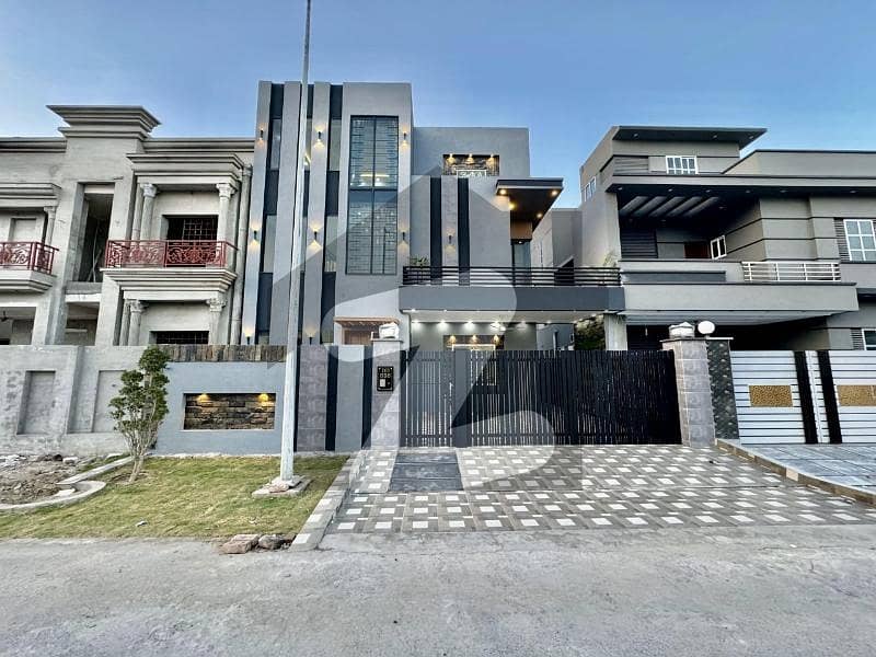 10 Marla House In Citi Housing Society Of Citi Housing Society Is Available For sale