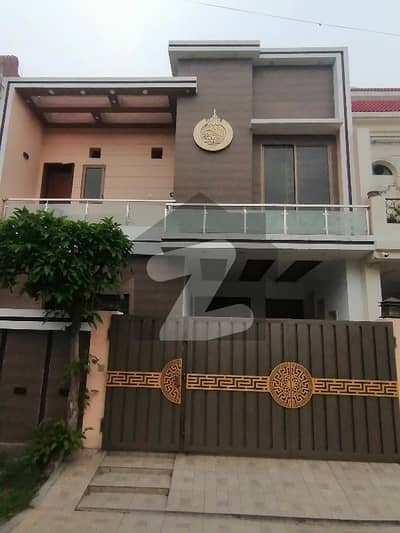 Beautiful house 7 marla used upper portion for rent available