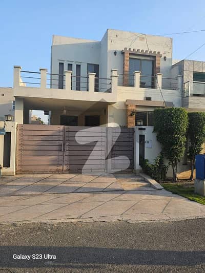 With Basement 5 Beds 10 Marla Prime Location House For Sale In Ex Air Avenue DHA Phase 8 Airport Road Lahore.